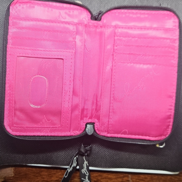 Vera Bradley Ziggy Zinnia All-in-one clutch with crossbody strap - Picture 5 of 6